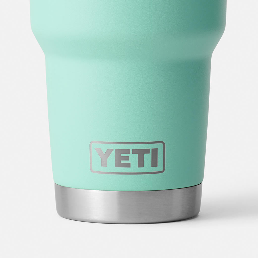 R30_Tumbler_Drinkware_Product_Overview_Image_Stainless_Steel-1x